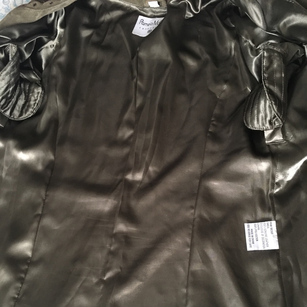 Leather coat - Picture 5 of 7